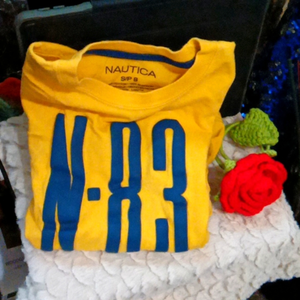NWOT boys Nautica t-shirt